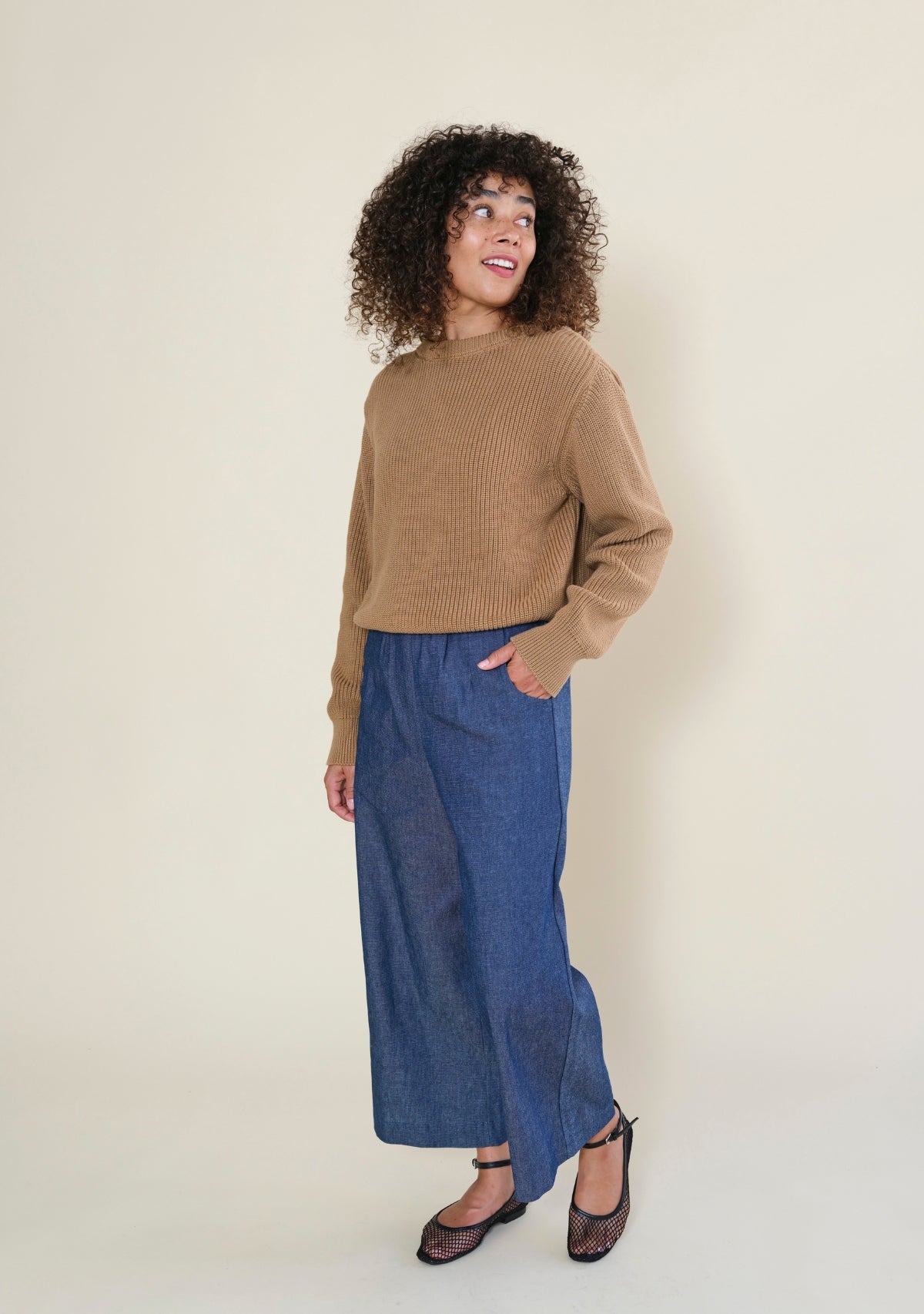 Women's blue deadstock denim wide leg pants with cropped length and elastic waistband by Poplinen Small Medium Large
