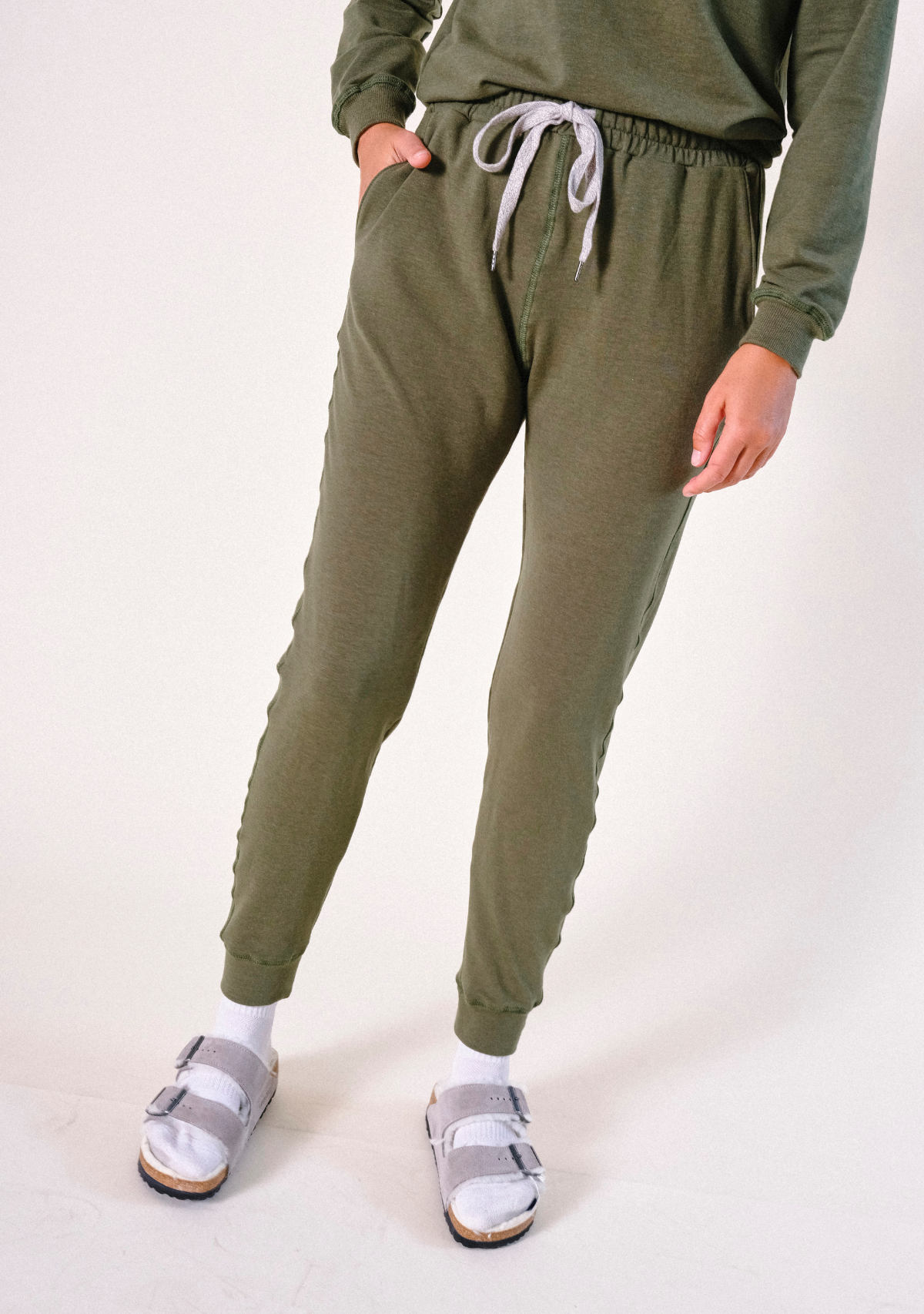 Tencel top jogger pants