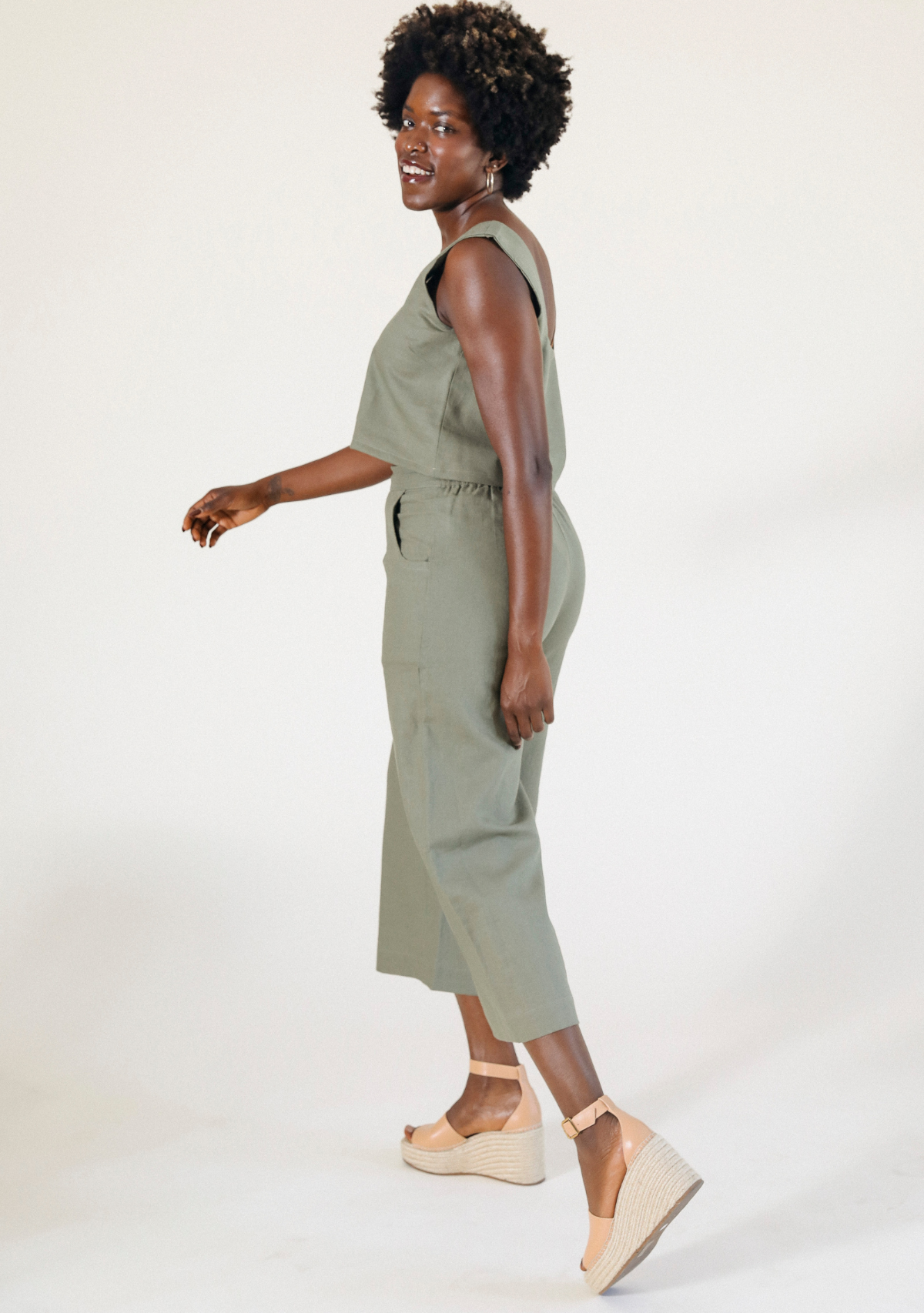 women's linen pant size XS-3X size inclusive color olive