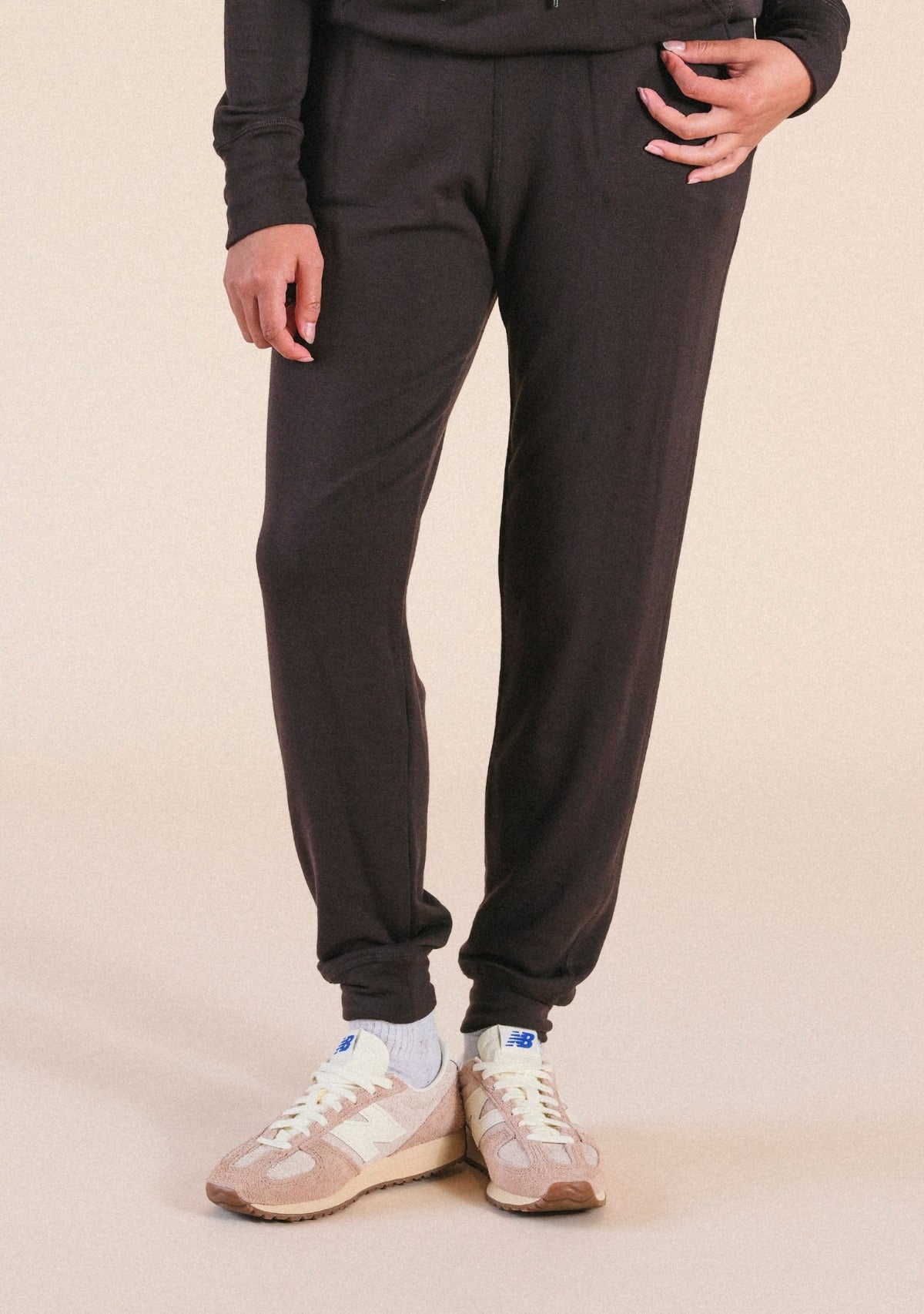 Classic Cuffed Women's Joggers in dark brown. Drawstring and side slit pockets. Made in sizes XS-3X 