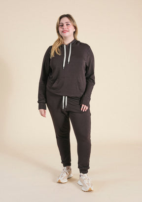 Classic Cuffed Women's Joggers in dark brown. Drawstring and side slit pockets. Made in sizes XS-3X 